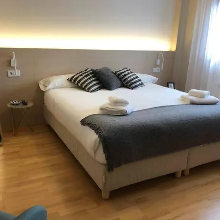 Yuhom, Casas Con Alma. Xacedos 9